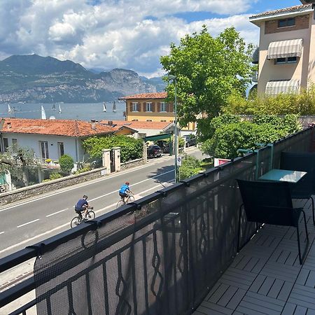 Lake View With Aircon - 5 Minutes From The Beach! Brenzone sul Garda Eksteriør bilde