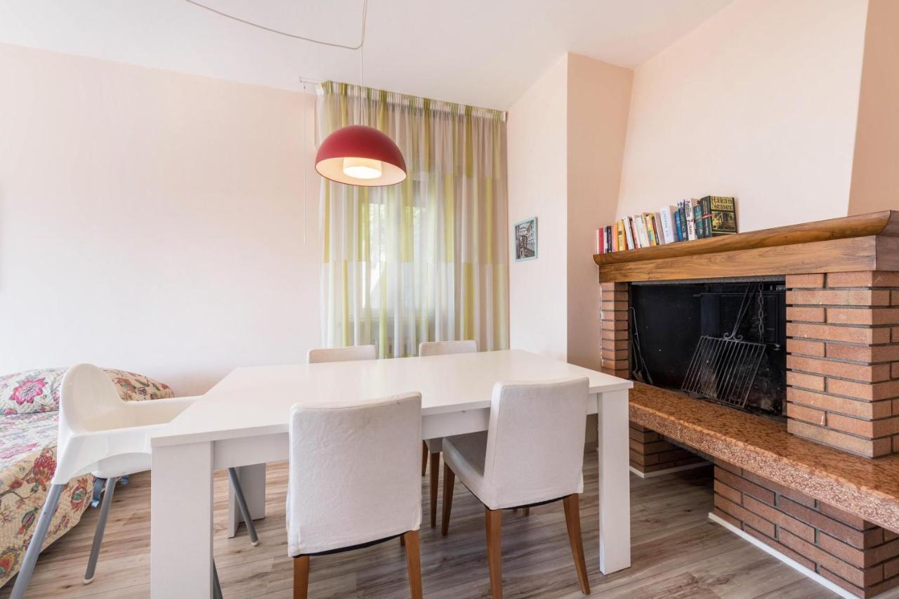 Lake View With Aircon - 5 Minutes From The Beach! Brenzone sul Garda Eksteriør bilde