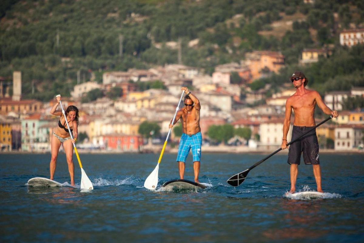 Lake View With Aircon - 5 Minutes From The Beach! Brenzone sul Garda Eksteriør bilde